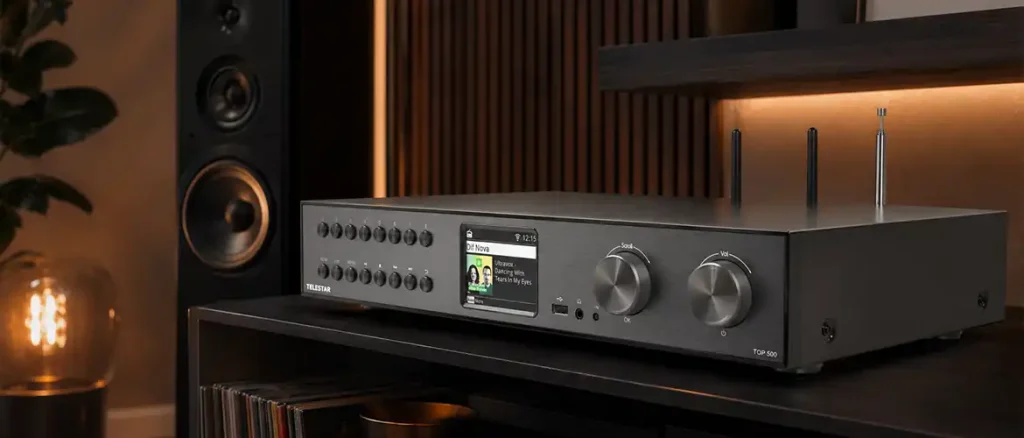 Das All-in-One HiFi-Musiksystem TOP 550 von TELESTAR vereint CD-Player, Verstärker, Netzwerkplayer sowie UKW-/DAB+/Internetradio in einem Gerät und bietet damit